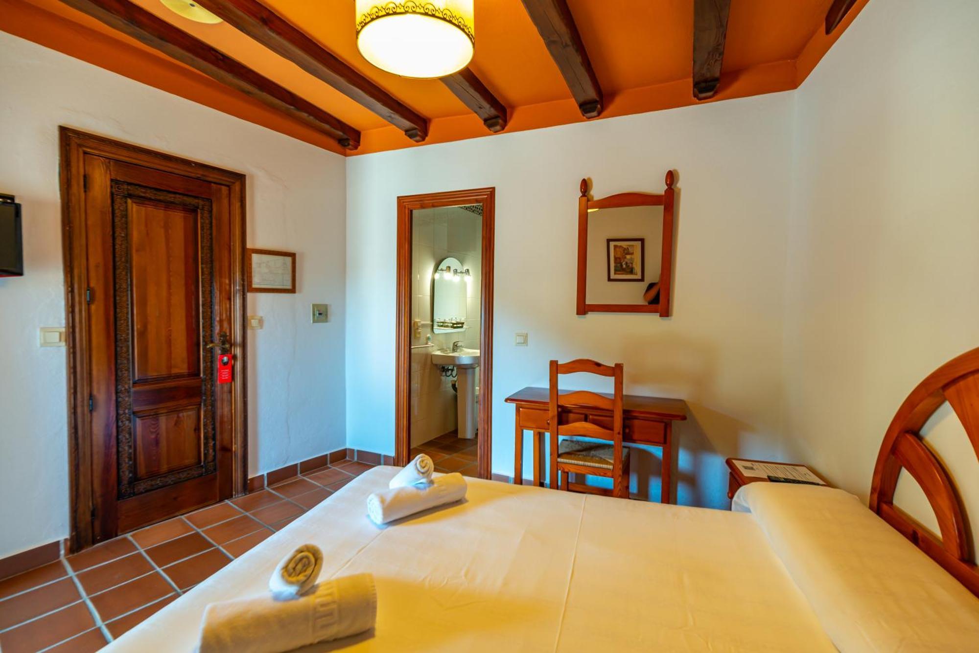 Hotel La Fragua I Trevelez Bilik gambar